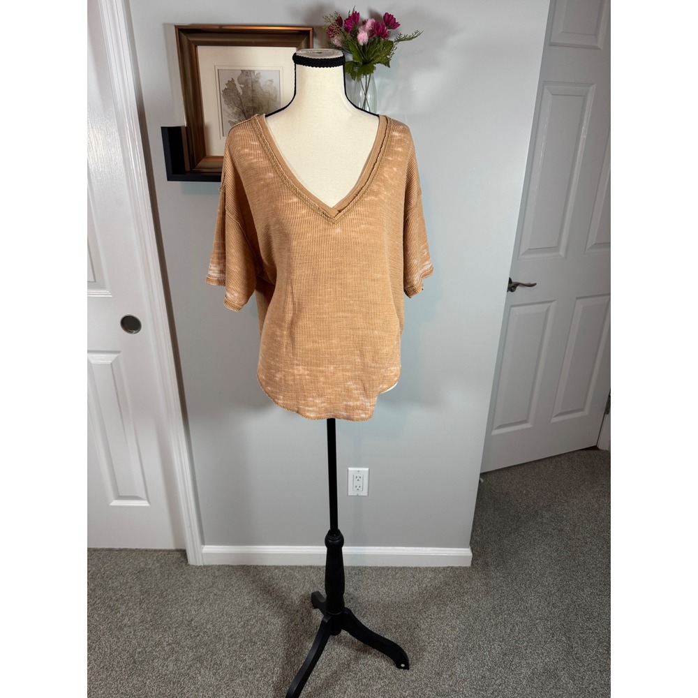 We The Free Free People XS Waffle Knit V-Neck High Low Oversized Top Camel Brown